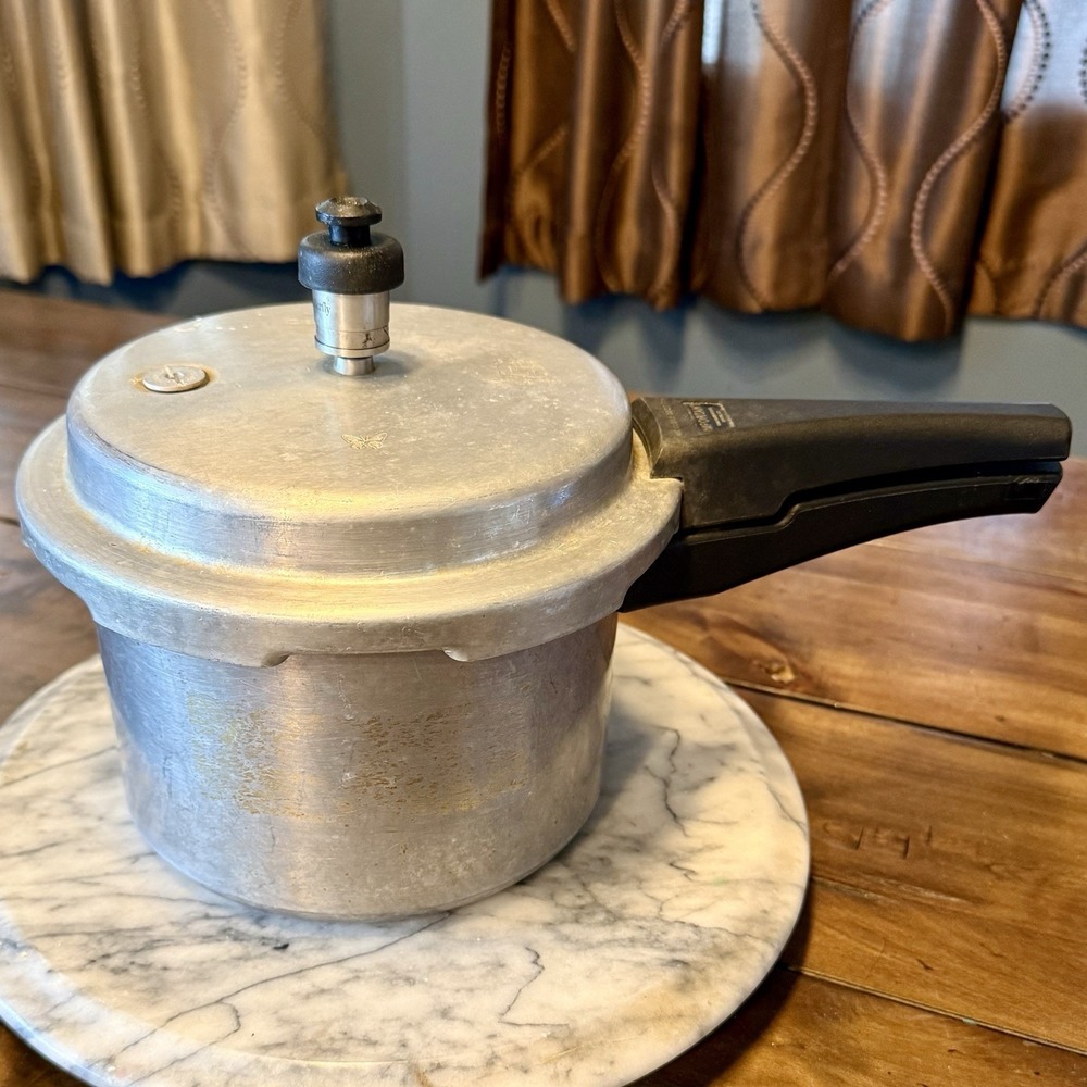 VTG 1960s 60s MCM Butterfly 3 Liter Aluminum Pressure Cooker Handle & Jiggler